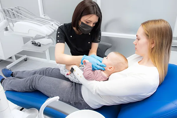 Baby Dentist Check-up at Parkside Dental Dubbo